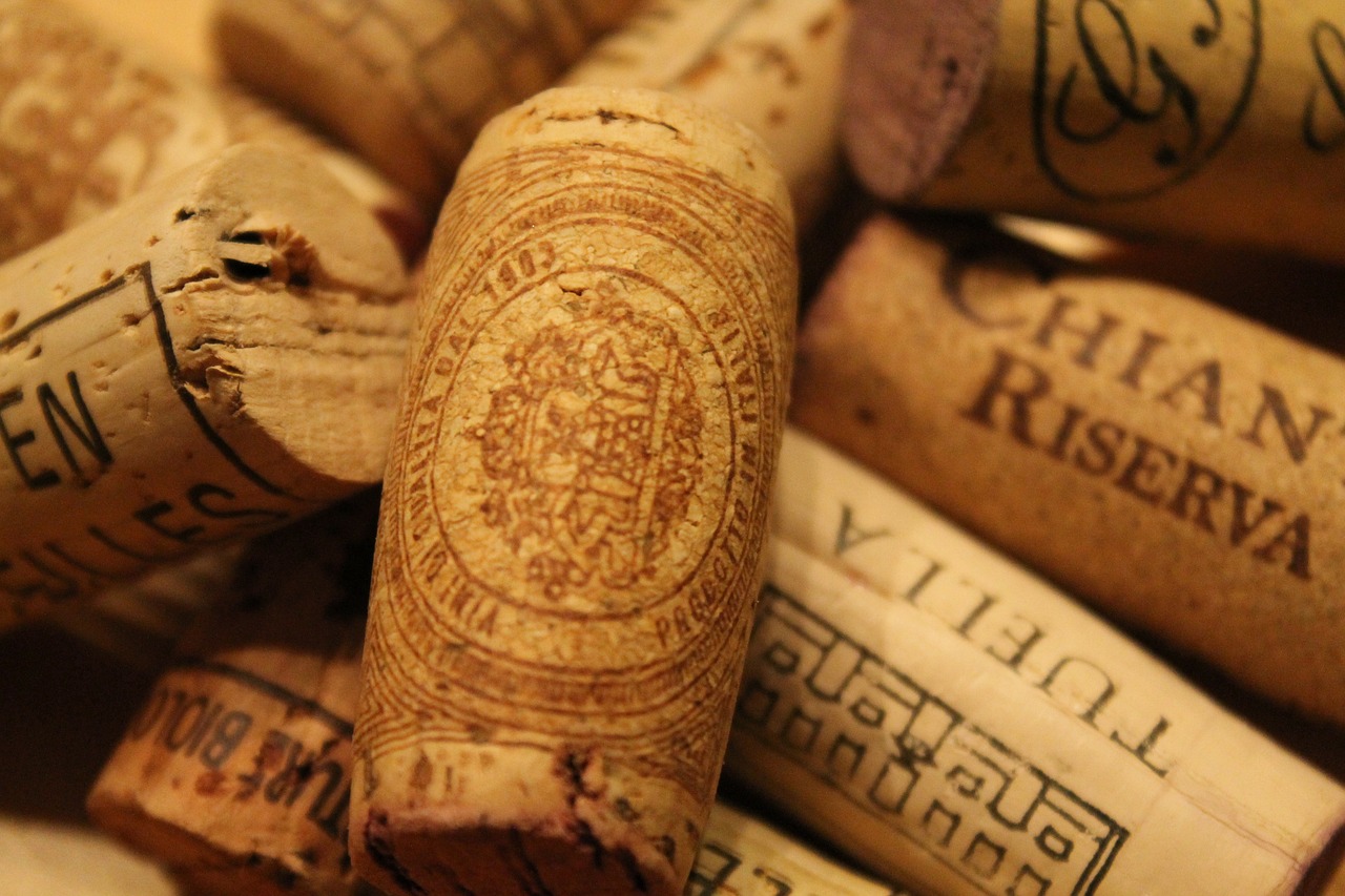 5 Creative DIY Wine Cork Projects for Your Home